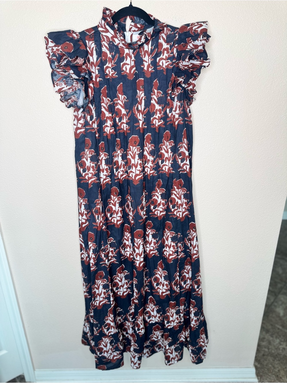 Victoria dunn floral ruffle maxi dress size S